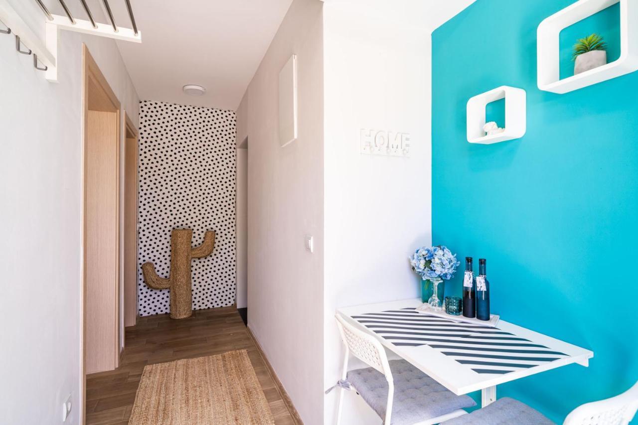Stay U-Nique Studio Apartment In Orasac Esterno foto