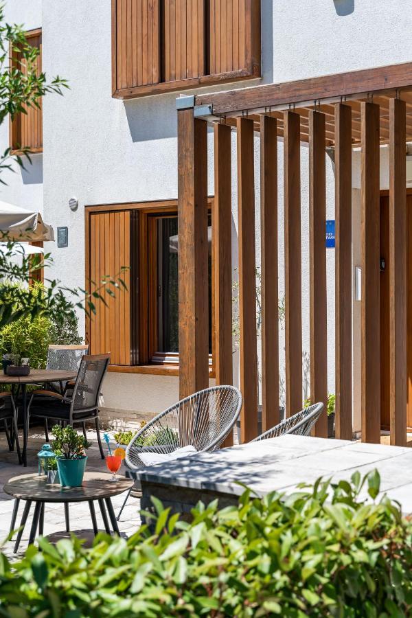 Stay U-Nique Studio Apartment In Orasac Esterno foto